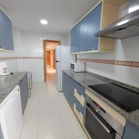 Apartamento Turis 5 *