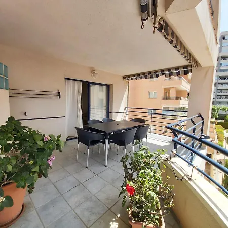 Apartamento Turis 5 Apartment *